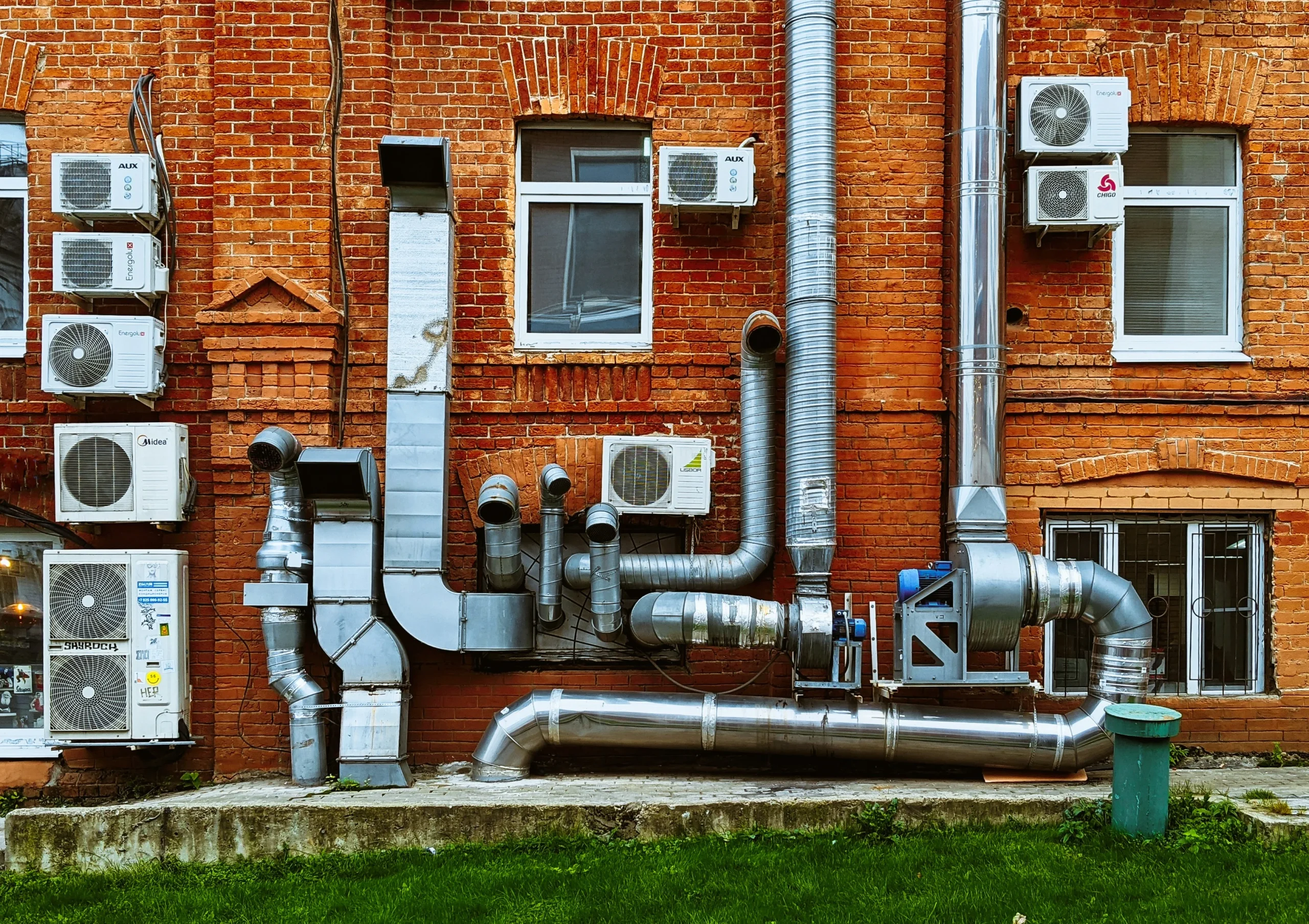 Premium commercial ventilation and airflow system